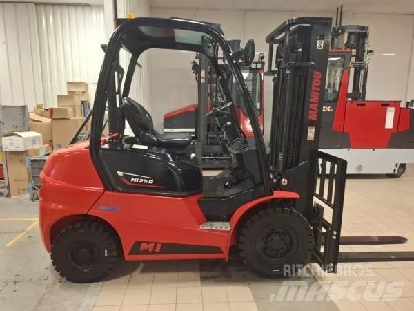 Manitou MI25D Vanterenski viljuškar