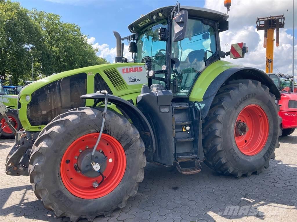 CLAAS Axion 920 Traktori