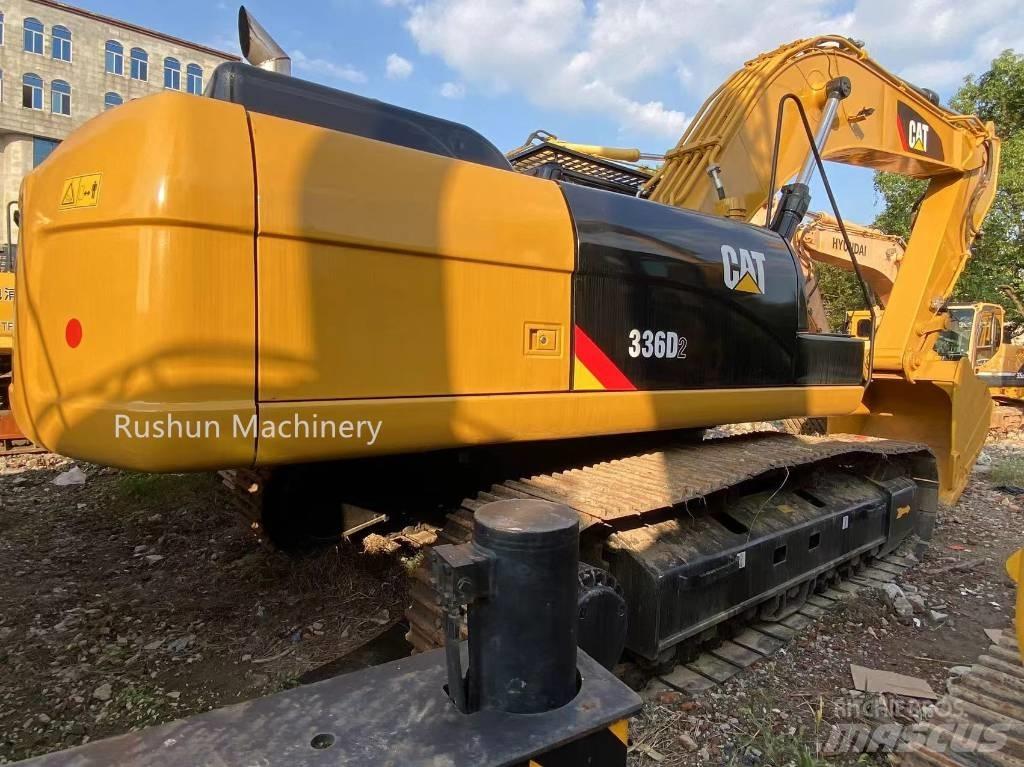 CAT 336D2 Bageri guseničari
