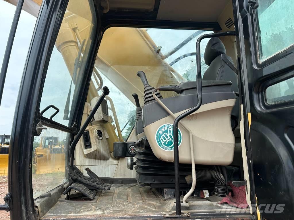 CAT 330 CL Bageri guseničari