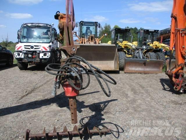 Atlas 1004  Bohrgerät Bageri točkaši