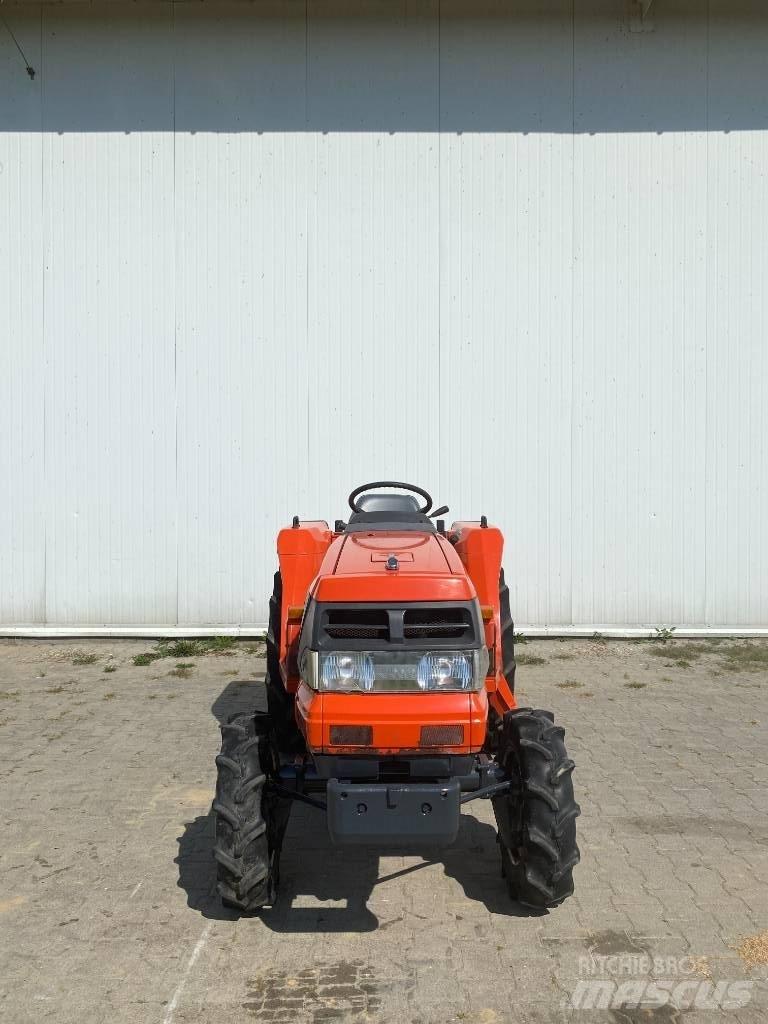 Kubota GL200 Manji traktori