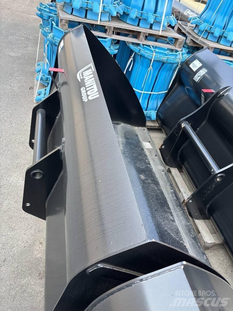 Manitou CBA 3000 Ostala oprema za utovarivače i kopače