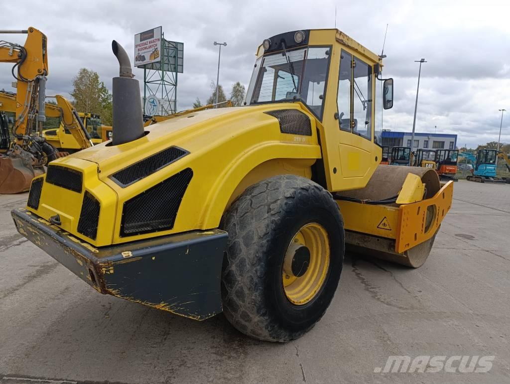 Bomag BW 213 D-4 Valjci sa jednim bubnjem