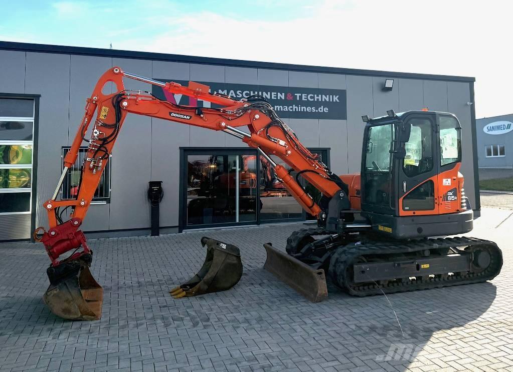 Doosan DX 85 R Midi bageri 7t – 12t