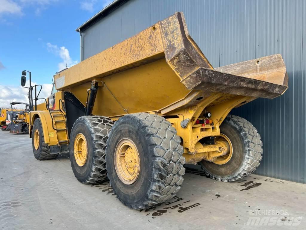 CAT 735 | 735B Zglobni damperi