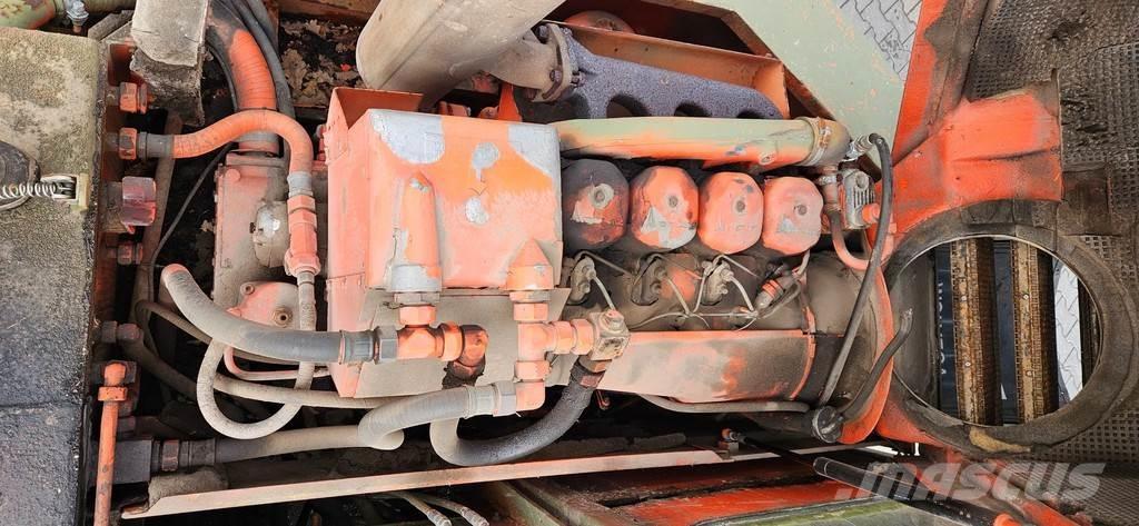 Atlas 1204 LC Polovni specijalni bageri