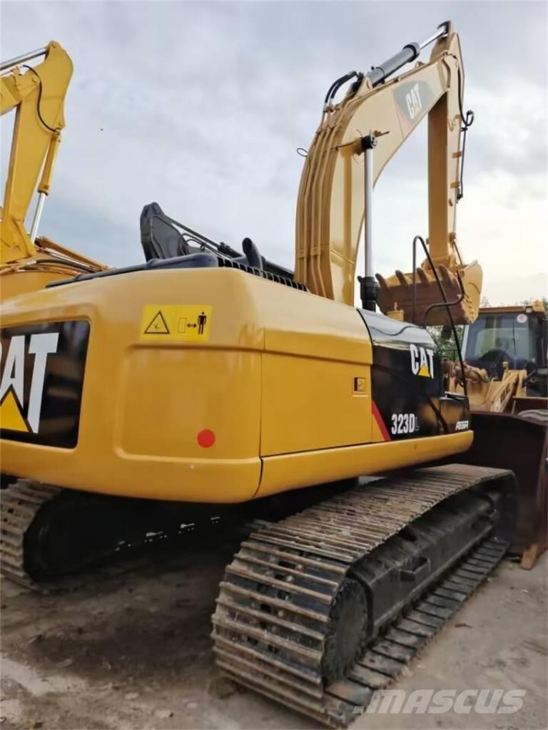 CAT 323 GC Bageri guseničari