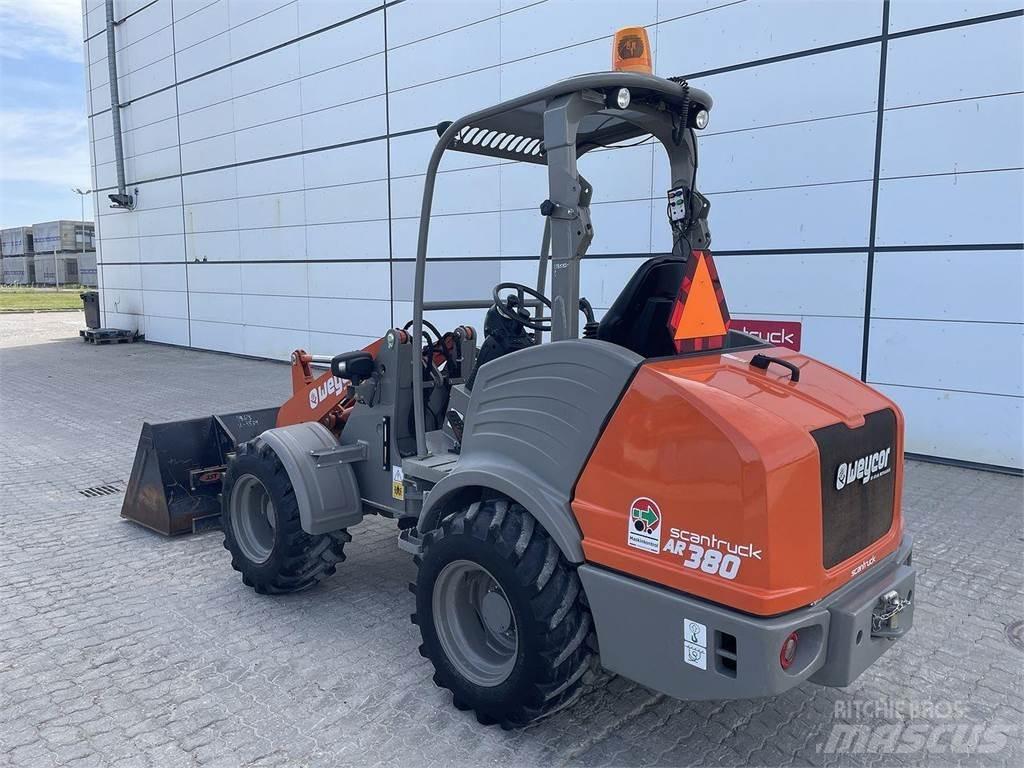Weycor AR380 Agrar Višenamenski utovarivači