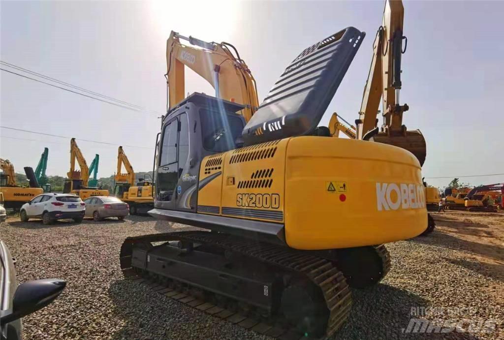 Kobelco SK 200-8 Bageri guseničari