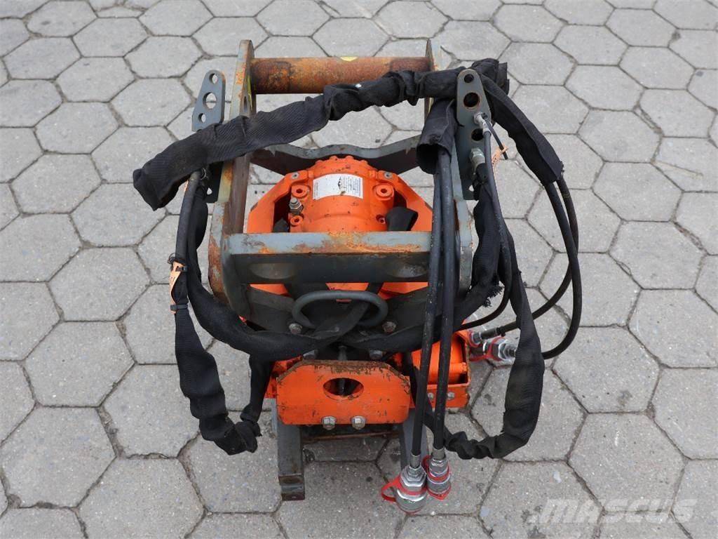  TILT ROTATOR TR07 Ostale poljoprivredne mašine