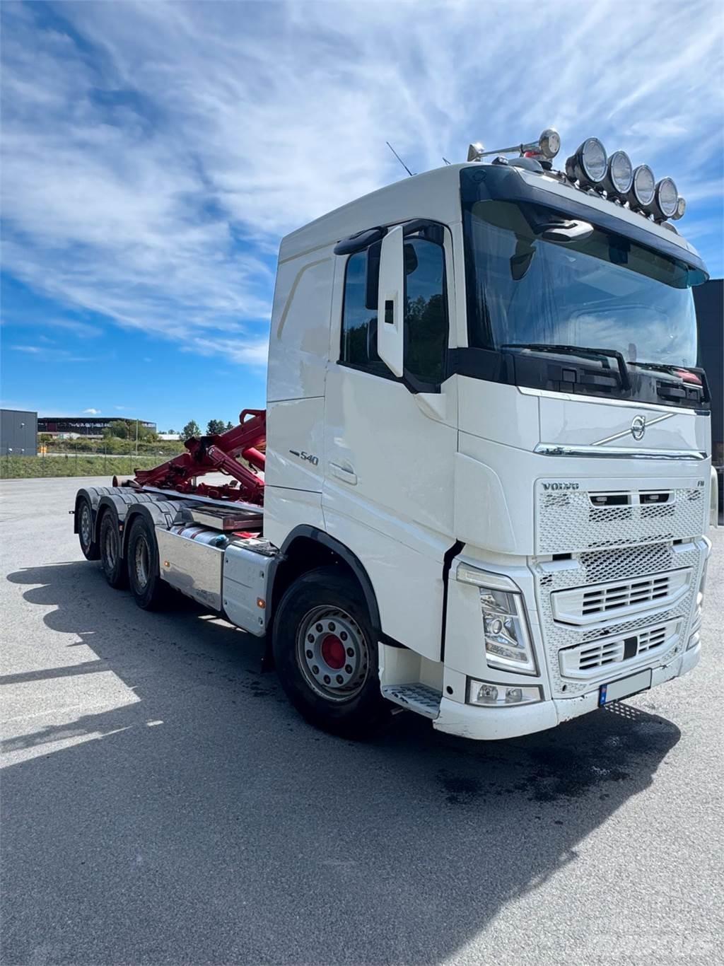 Volvo FH 540 8X4 Rol kiper kamioni sa kukom za podizanje tereta