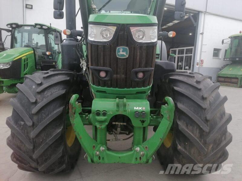 John Deere 6195 M Traktori