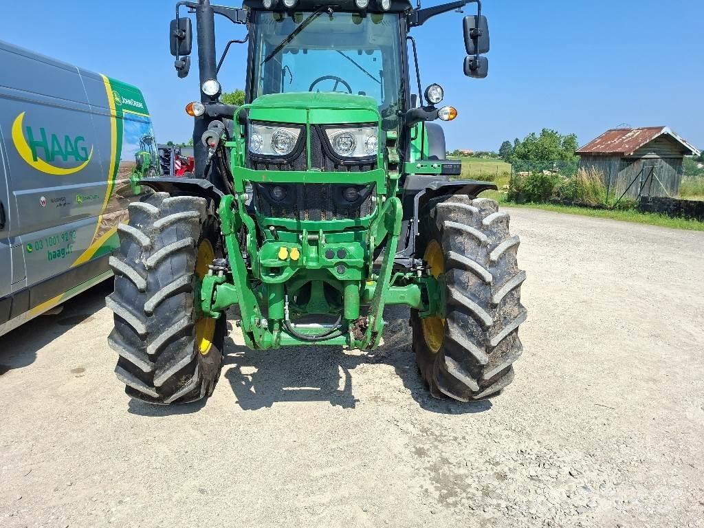 John Deere 6110M Traktori