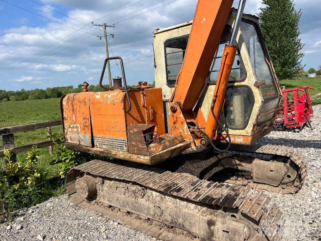 Hitachi Ex60-1 Mini bageri < 7t