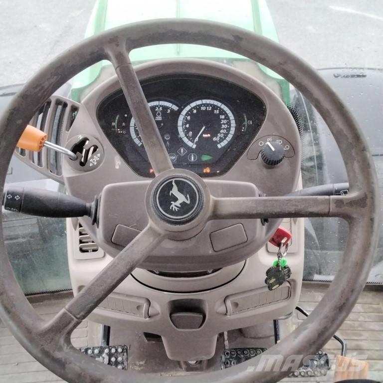 John Deere 6175 R Traktori