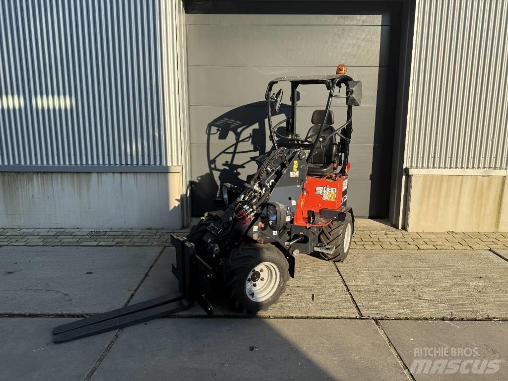 Kubota RT105T-2 Ostale mašine i oprema za stoku