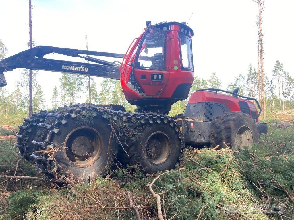 Komatsu 951 Harversteri