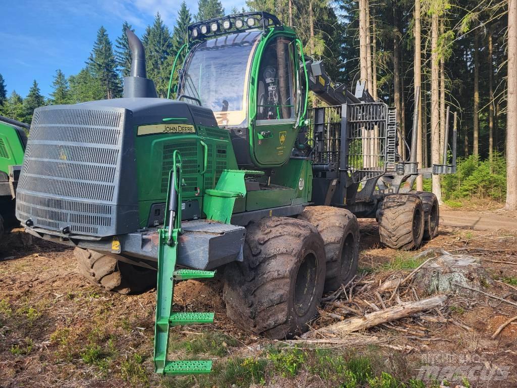John Deere 1210 G Forvarderi