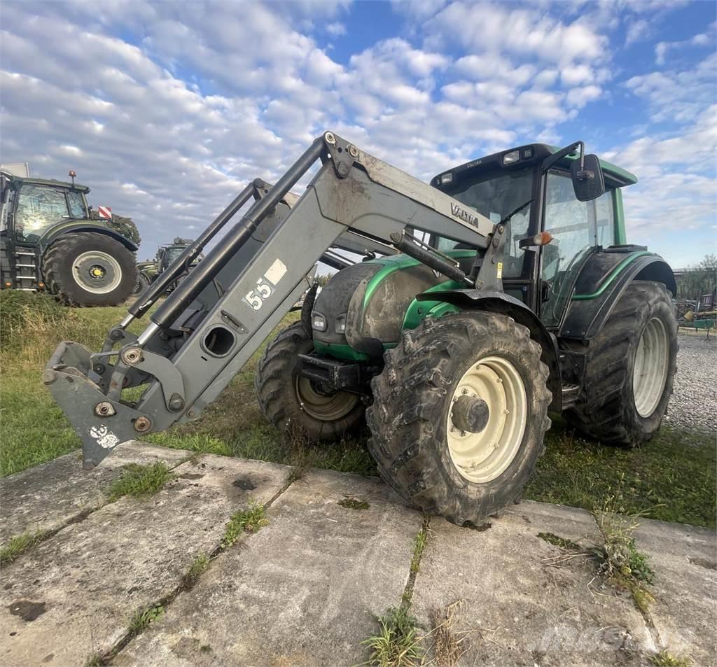 Valtra N 141 H Traktori
