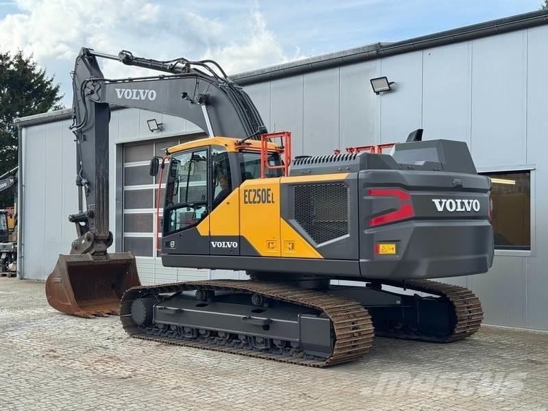 Volvo EC 250 EL Bageri guseničari