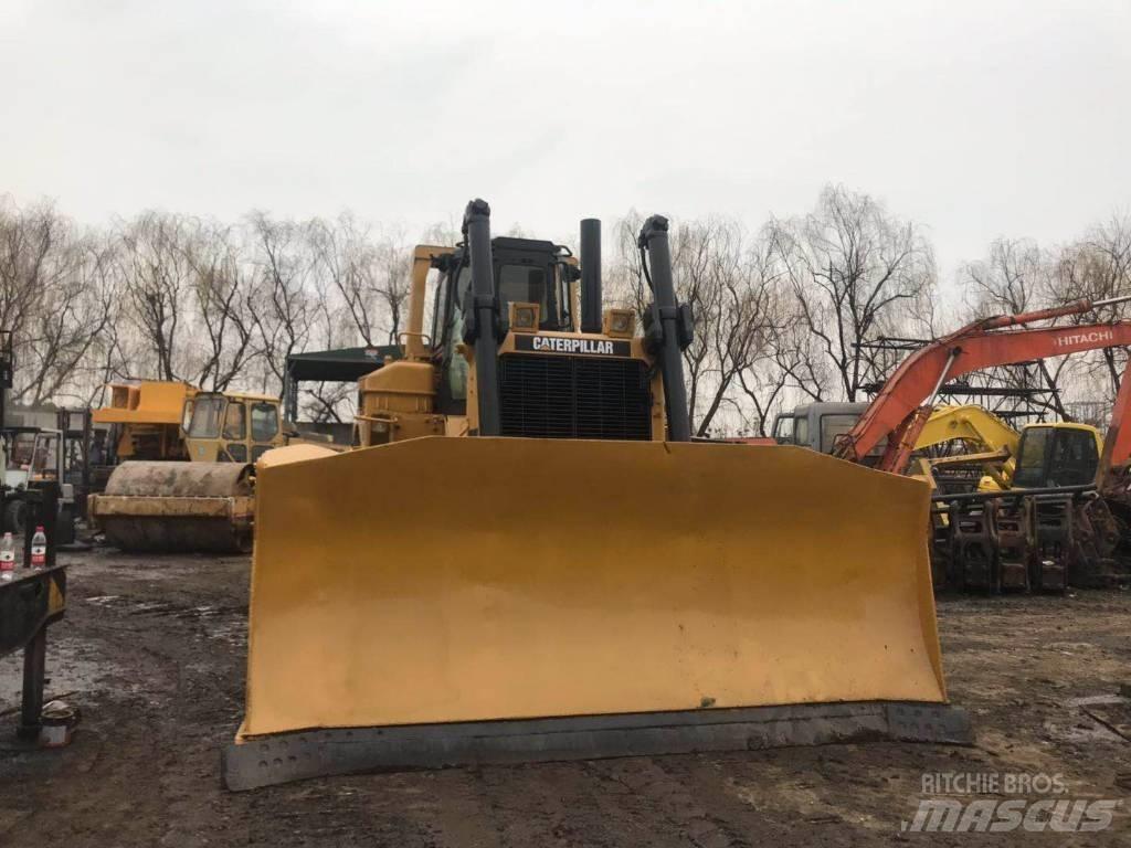 CAT D 8 N Buldožeri guseničari