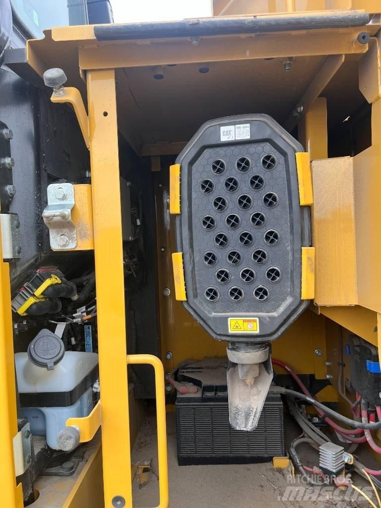 CAT 336 Bageri guseničari