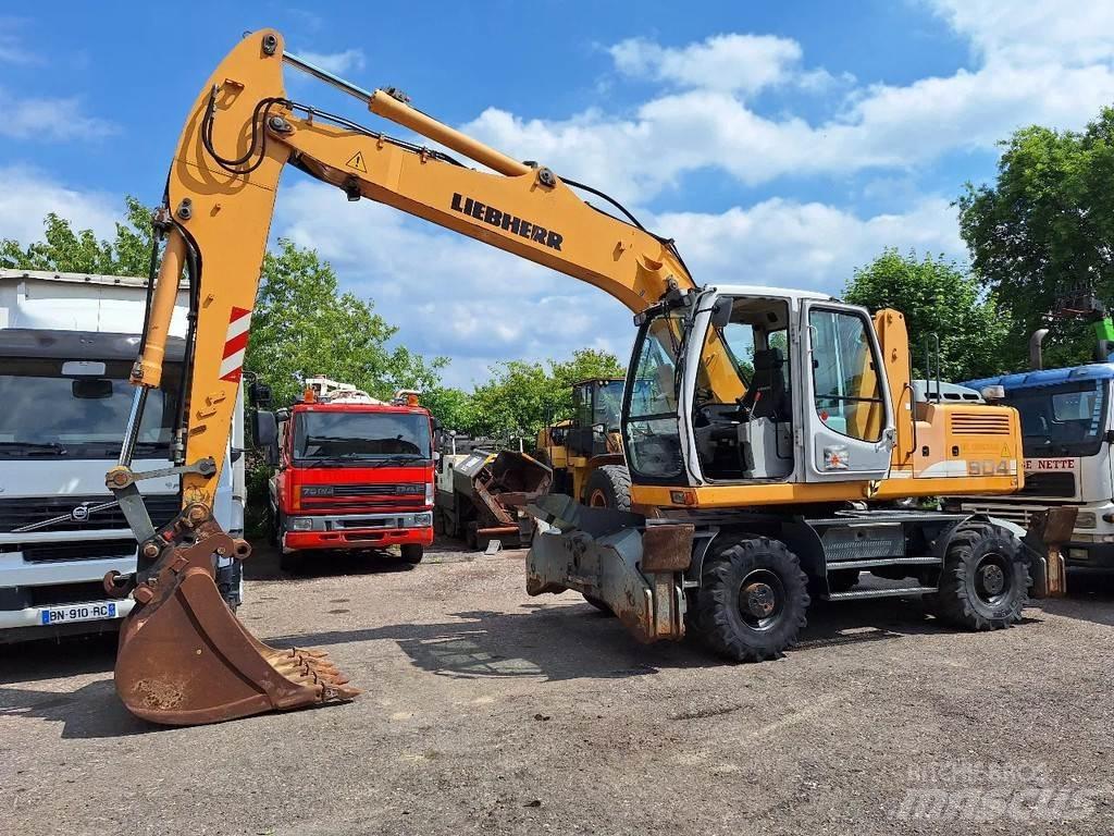 Liebherr A904C Bageri točkaši