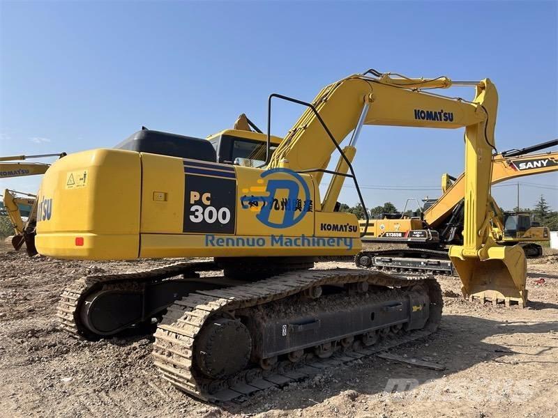Komatsu PC 300 Bageri guseničari