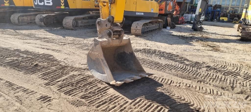 JCB JS 145 LC Plus Bageri guseničari