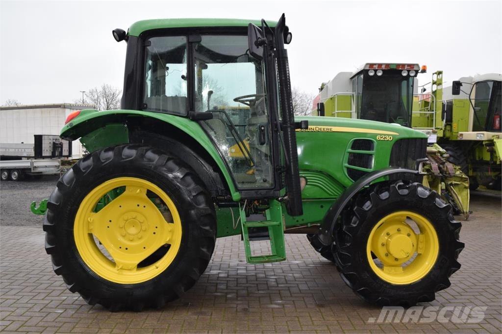 John Deere 6230 Traktori