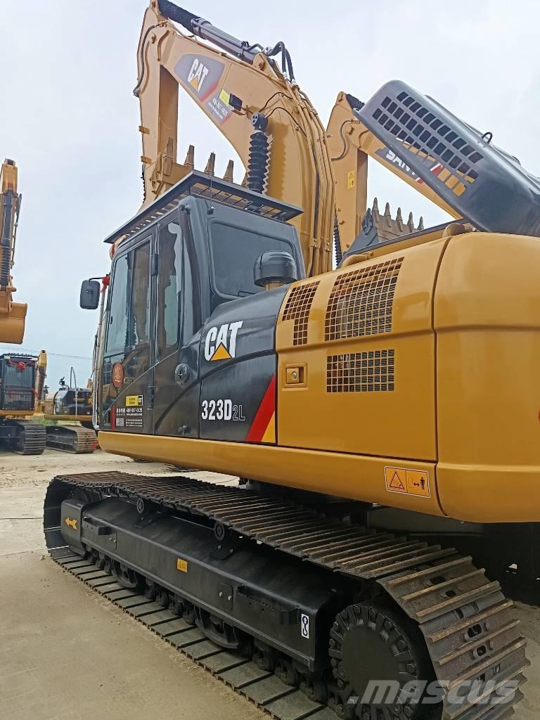 CAT 323 D L Bageri guseničari