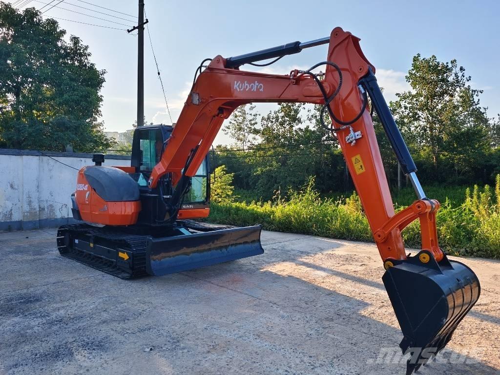 Kubota KX 080-4 CX Midi bageri 7t – 12t