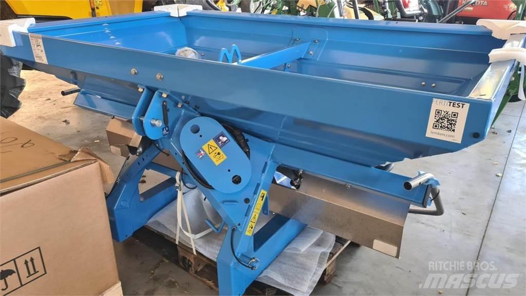 Lemken SPICA 8/900 Rasturači mineralnog đubriva