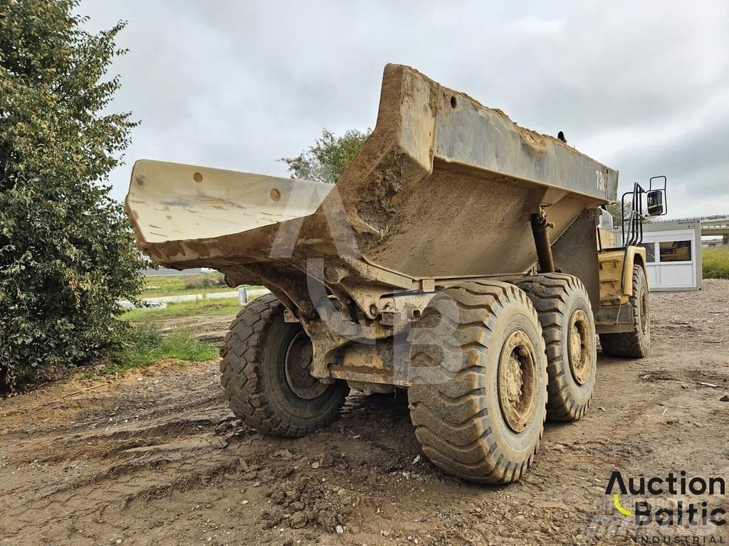 CAT 730 Zglobni damperi
