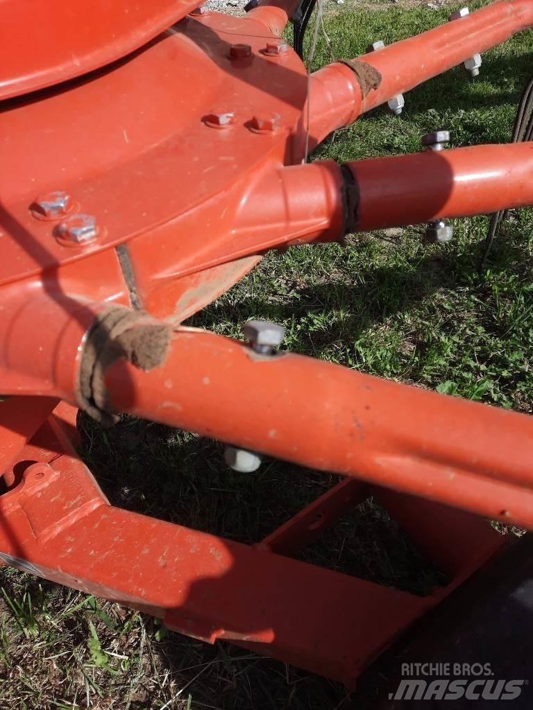 Kuhn GA6632 Sakupljači