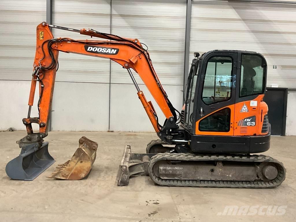 Doosan DX 63-3 Mini bageri < 7t