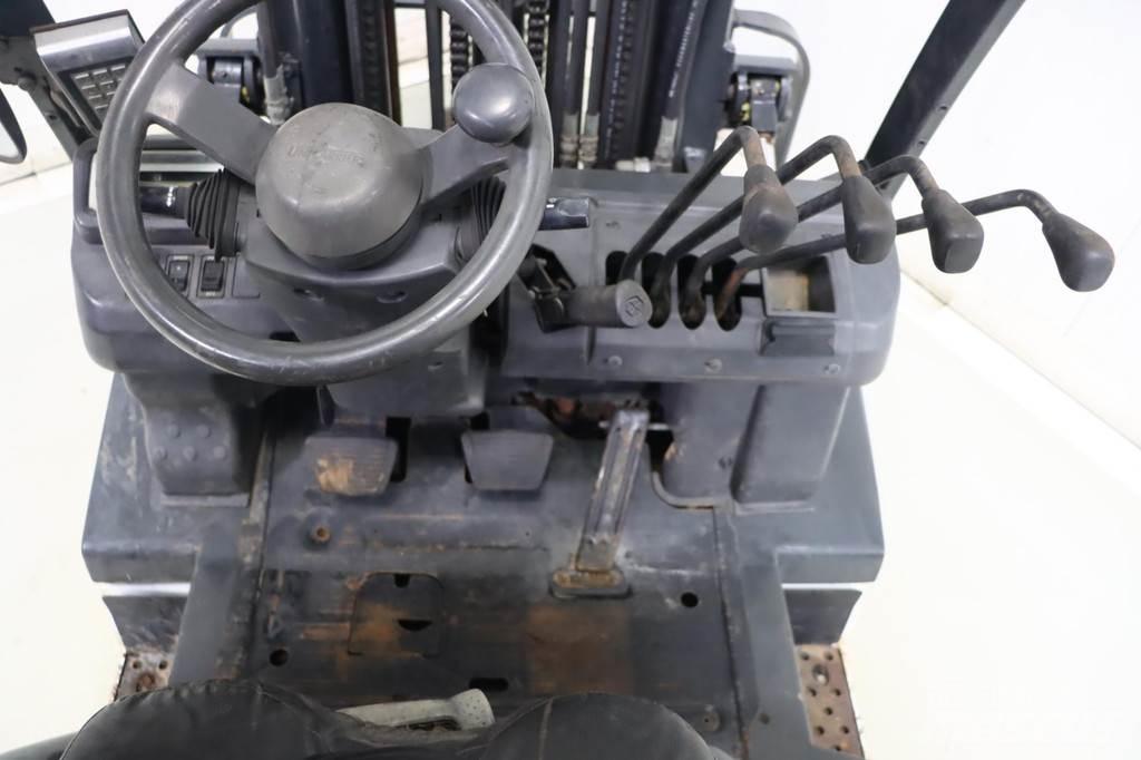 Nissan U1D2A20LQ Plinski viljuškari