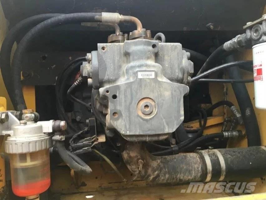 Komatsu pc200-7 Bageri guseničari