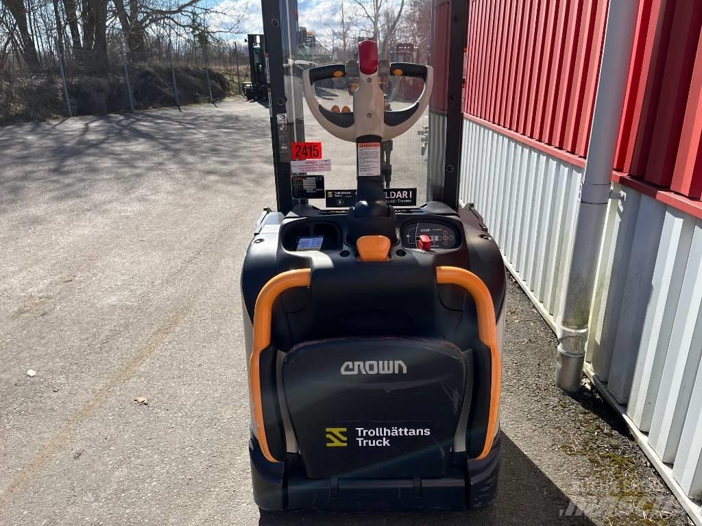 Crown ETi40001,2 Ručni električni viljuškar