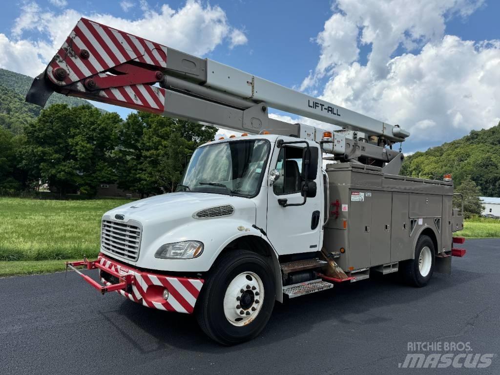 Freightliner M2 Auto korpe