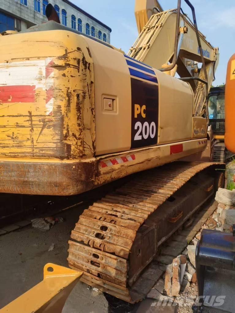 Komatsu PC 200-7 Bageri guseničari