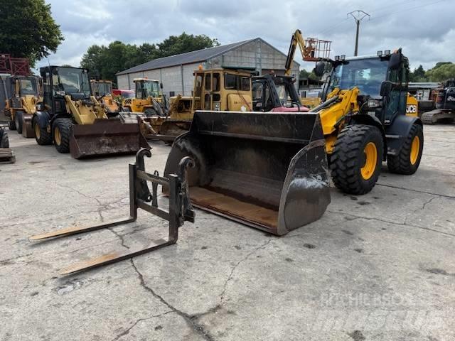 JCB TM 320 S Teleskopski viljuškari