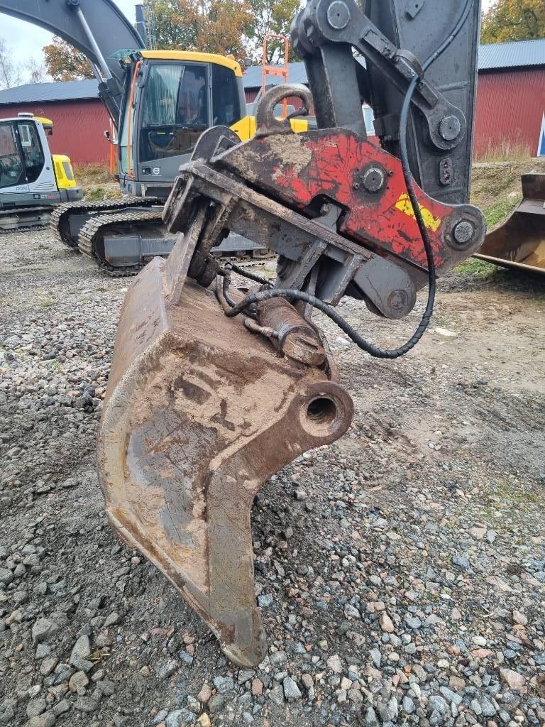 Volvo EC 140 B Bageri guseničari