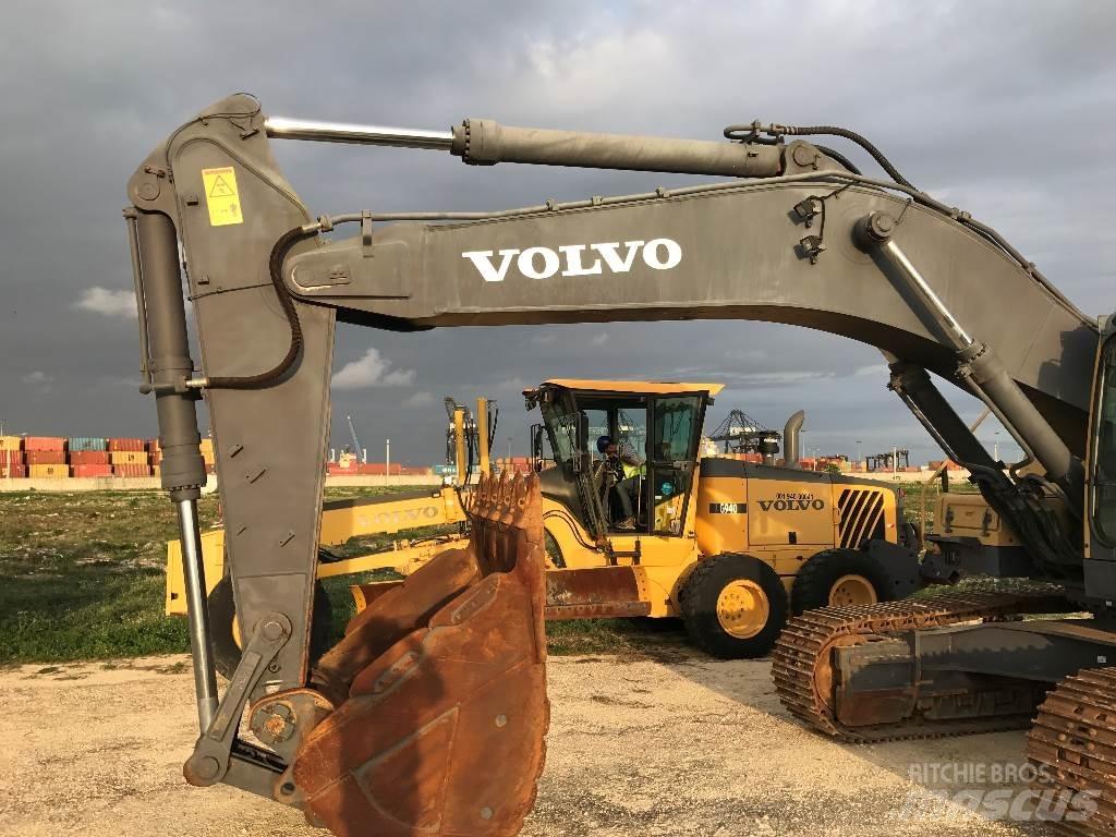 Volvo EC 460 B LC Bageri guseničari