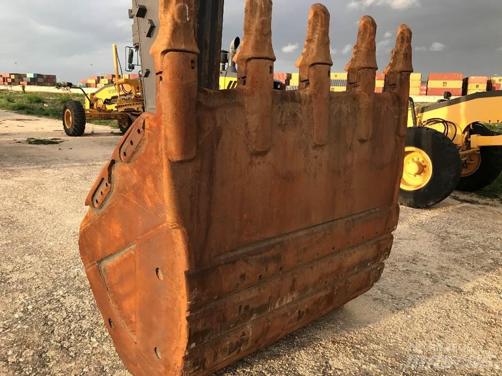 Volvo EC 460 B LC Bageri guseničari