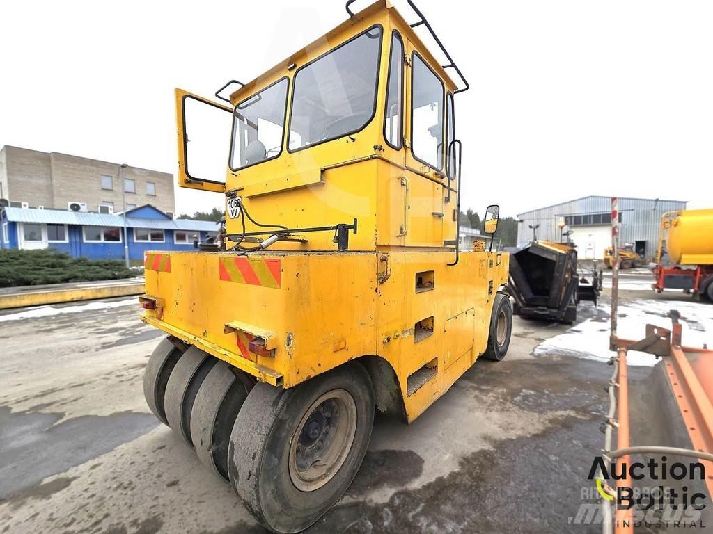 Hamm GRW 18 Gumeni valjci na točkovima
