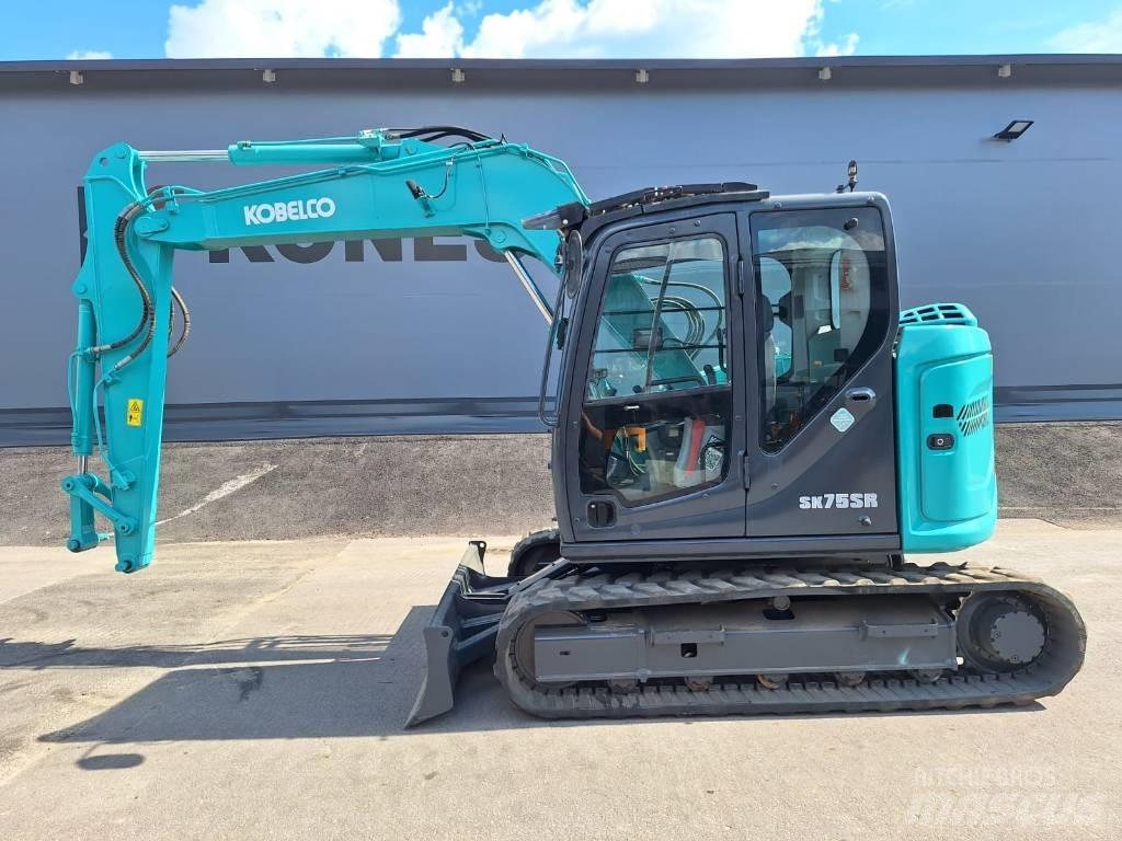 Kobelco SK75SR-7 Midi bageri 7t – 12t