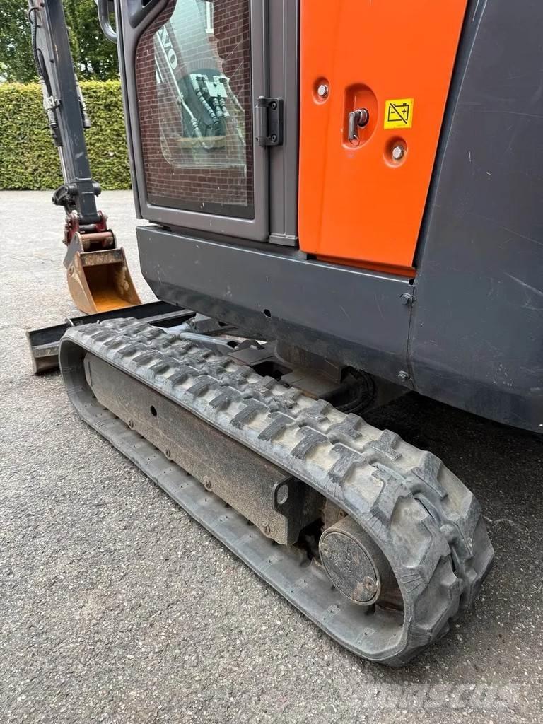Volvo EC 18 D Mini bageri < 7t