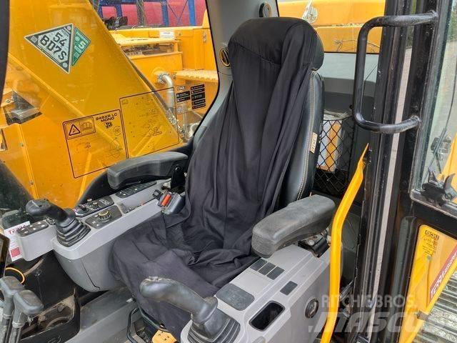 JCB 245 XLR Bageri guseničari